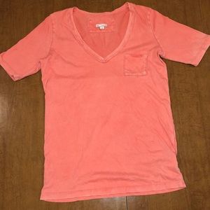 Gap v-neck T-shirt